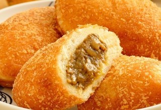 佐賀牛カレーパン.jpg